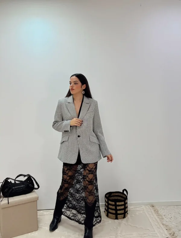 FALDA ENCAJE