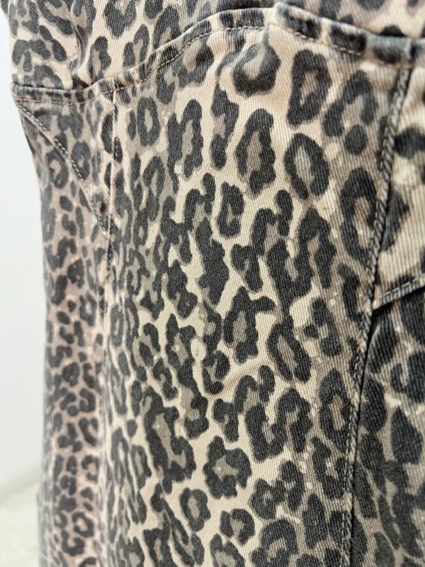 VESTIDO VAQUERO LEOPARDO - Imagen 2