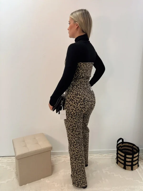 MONO ANIMAL PRINT SIN MANGAS