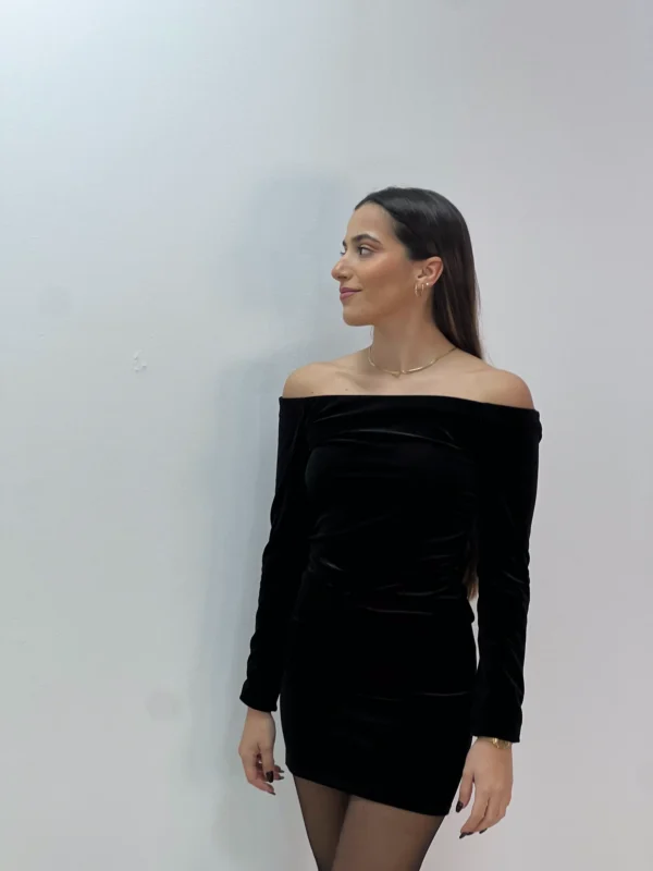 VESTIDO HOMBROS TERCIOPELO - Imagen 3