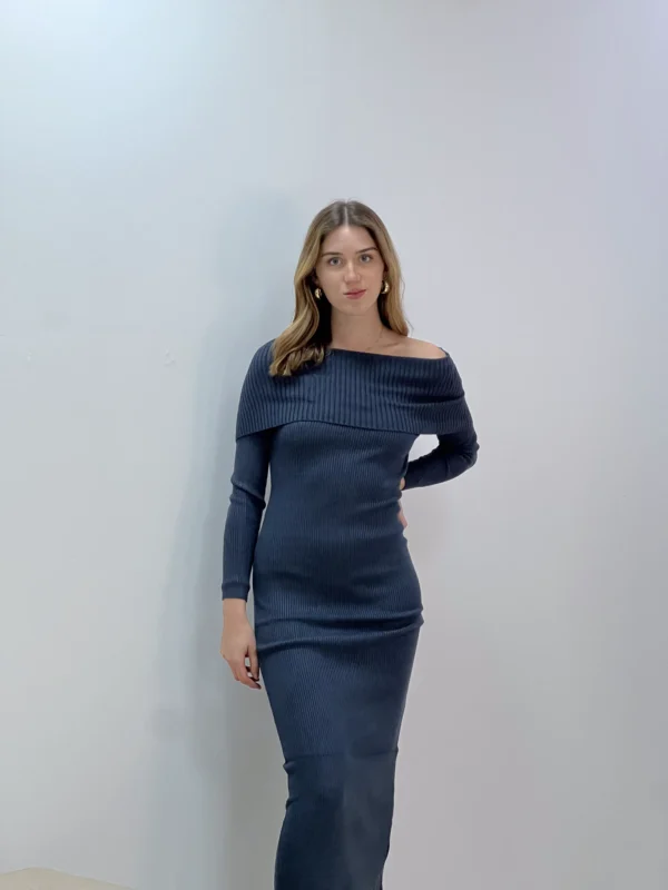VESTIDO CUELLO BARCO