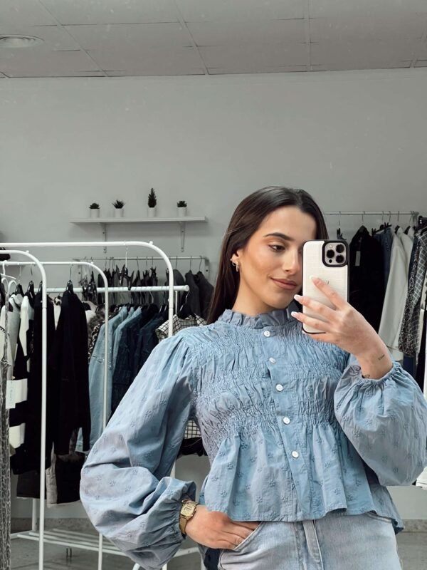 CAMISA FRUNCIDA FLORES