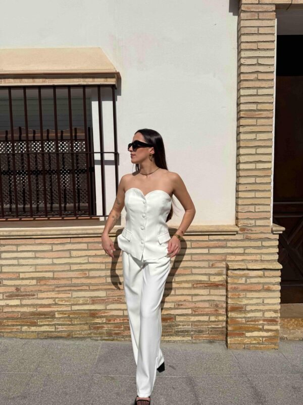 CONJUNTO ESCOTE CORAZÓN BLANCO - Imagen 2